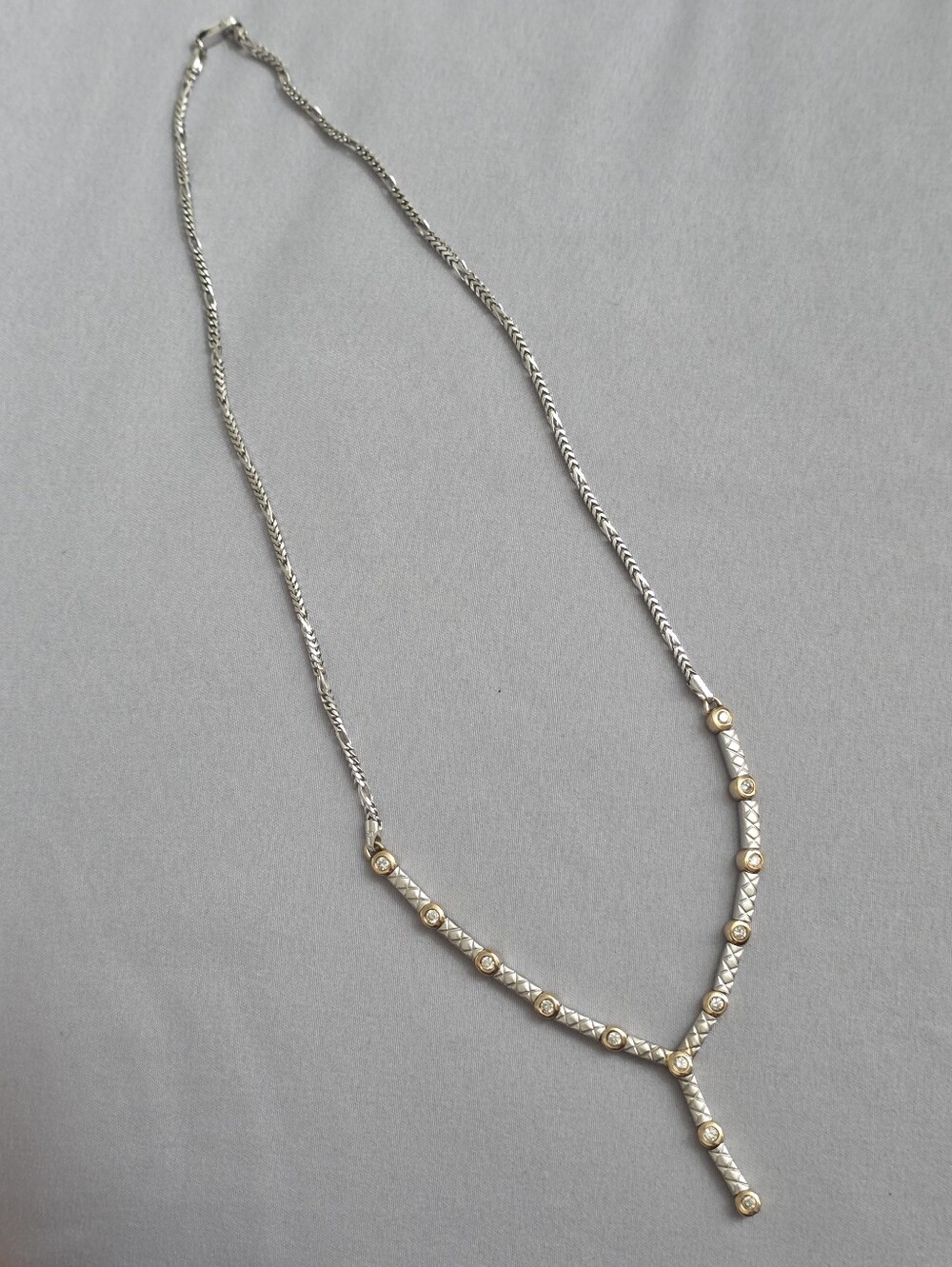 14k Elegant Two-Tone Y-Chain Gold Diamond Necklace